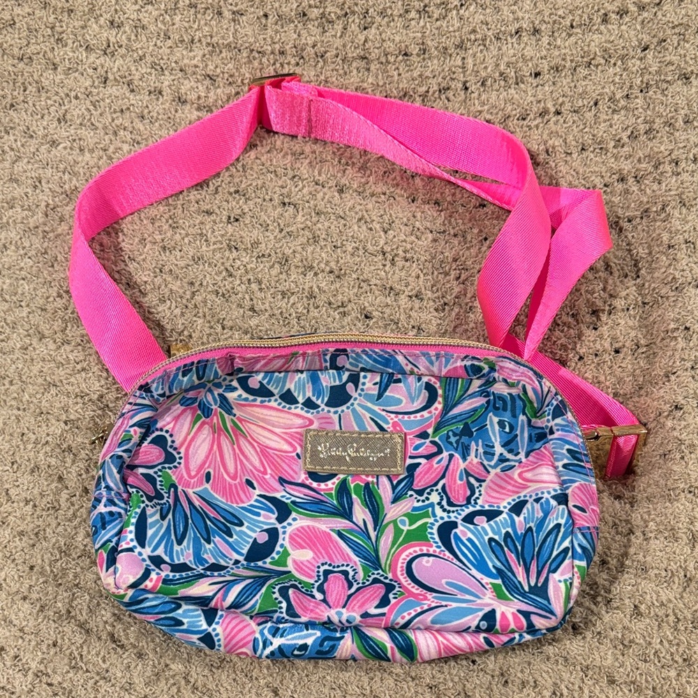 Lilly Pulitzer Pink Strap Floral Belt Bag